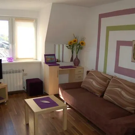 Malgorzata Проживання в сім'ї